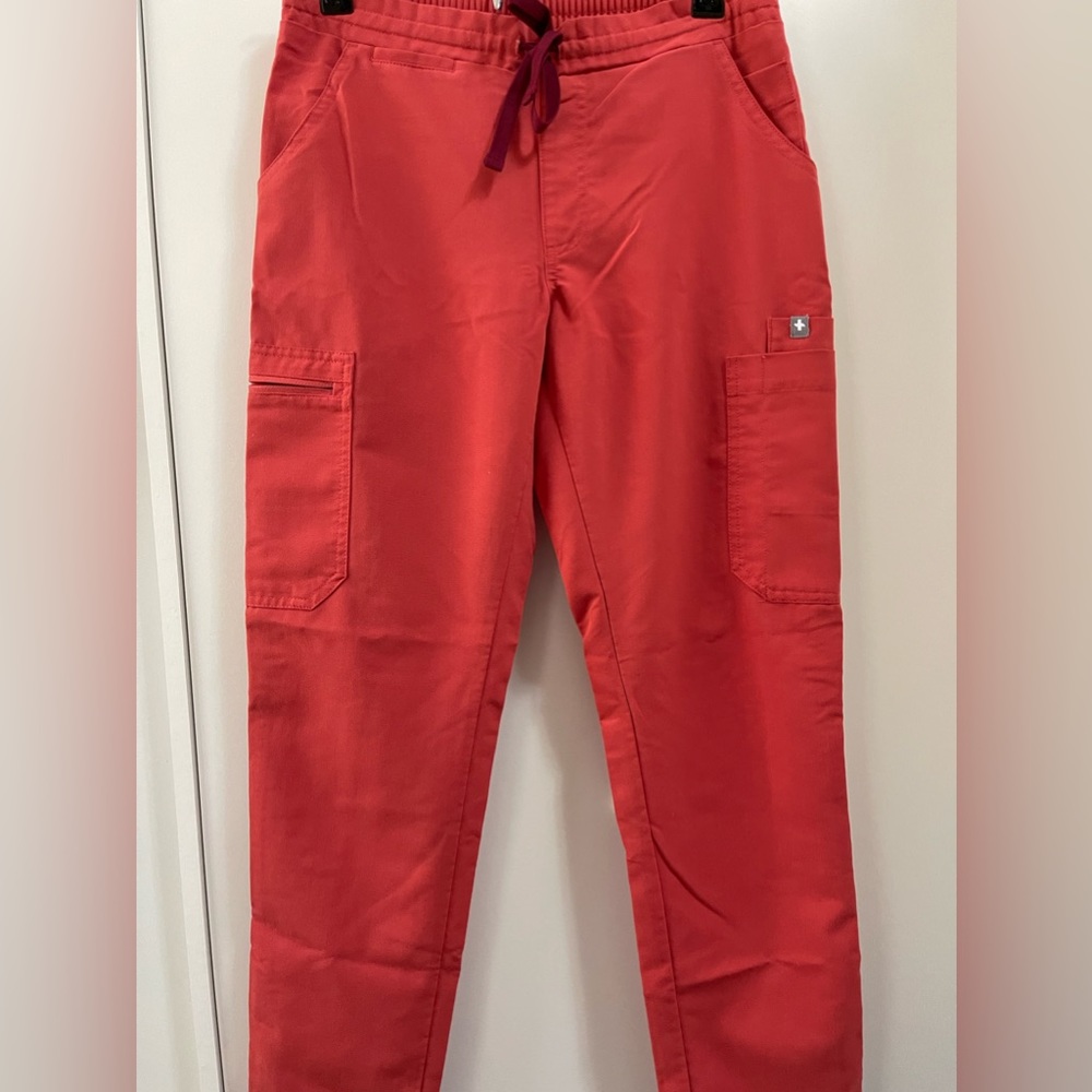Figs Yola Scrub Pants Clay XS Petite